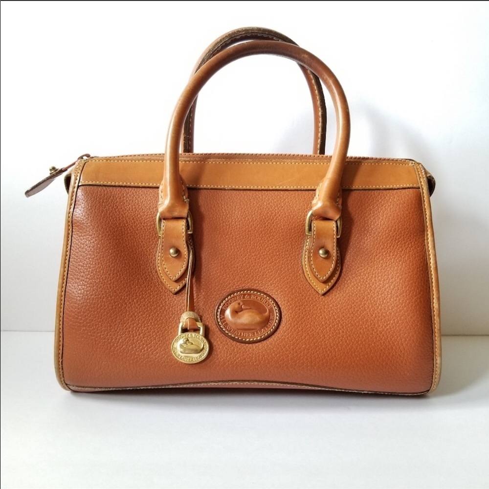 Dooney & Bourke Doctor Bag ❌❌SOLD❌❌